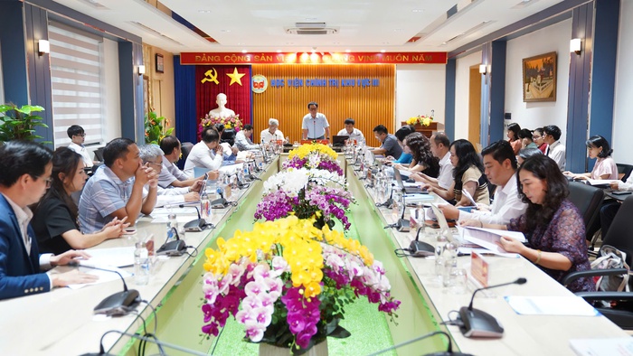 Tìm giải pháp nâng cao năng lực, hiệu quả công tác đội ngũ công chức cơ sở tại miền Trung- Ảnh 1.