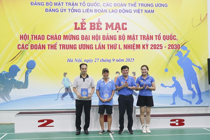 Bế mạc Hội thao chào mừng Đại hội đại biểu Đảng bộ Mặt trận Tổ quốc, các đoàn thể Trung ương lần thứ I- Ảnh 5.