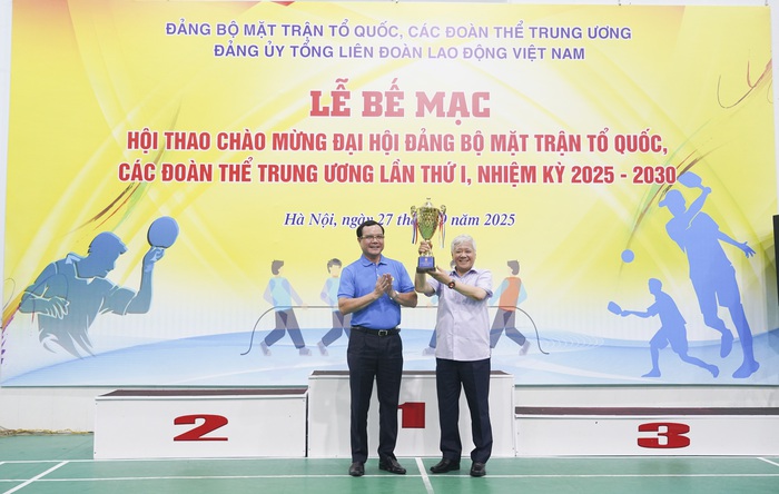 Bế mạc Hội thao chào mừng Đại hội đại biểu Đảng bộ Mặt trận Tổ quốc, các đoàn thể Trung ương lần thứ I- Ảnh 6.