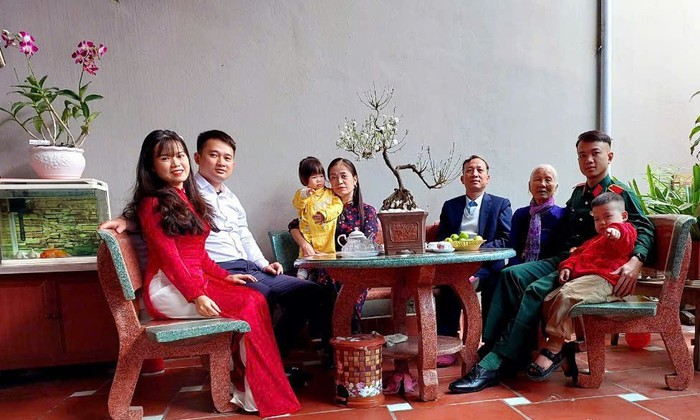 Mạch nguồn yêu thương trong gia đình bốn thế hệ- Ảnh 1.