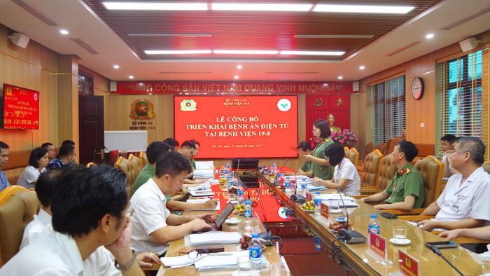 Bệnh viện 19-8 đẩy mạnh chuyển đổi số với bệnh án điện tử- Ảnh 1.