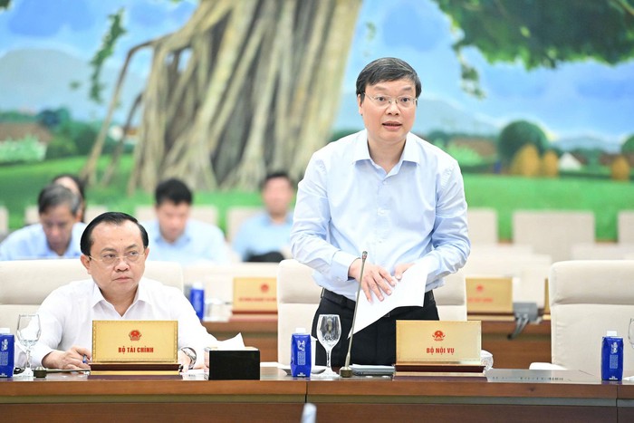 Chủ tịch Quốc hội: Không thể tuyển viên chức vào là "ở trong bộ máy suốt đời"- Ảnh 1.
