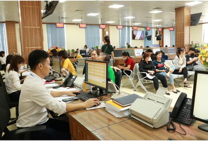 Chỉ đạo mới của Chính phủ về triển khai thực hiện, vận hành mô hình chính quyền địa phương 2 cấp- Ảnh 1.