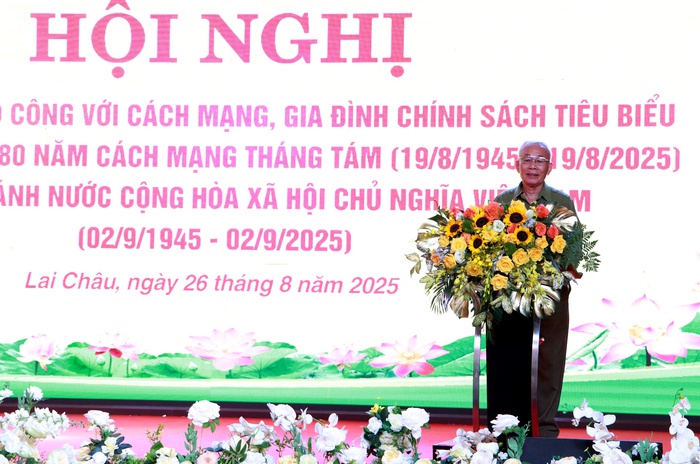 Từ khí thế hào hùng A80 đến kỳ vọng vươn mình phát triển ở vùng đồng bào dân tộc thiểu số- Ảnh 7. Từ khí thế hào hùng A80 đến kỳ vọng vươn mình phát triển ở vùng đồng bào dân tộc thiểu số- Ảnh 7.