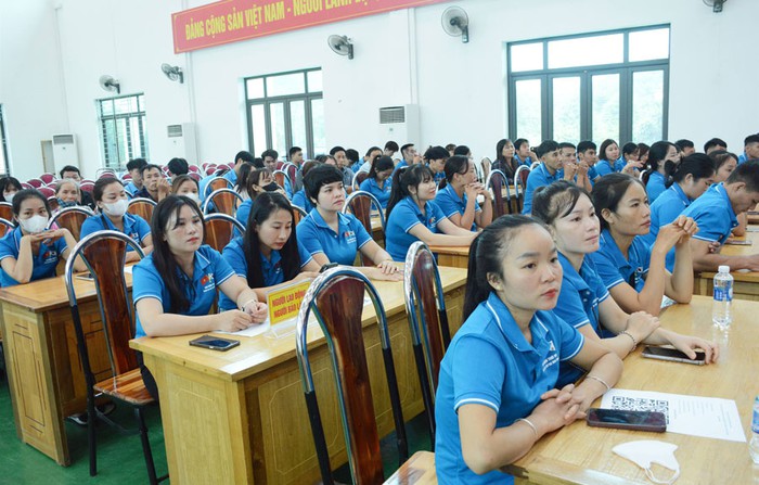 Lào Cai: 7 tháng đầu năm giải quyết việc làm cho 25.000 người lao động- Ảnh 2. Lào Cai: 7 tháng đầu năm giải quyết việc làm cho 25.000 người lao động- Ảnh 2.