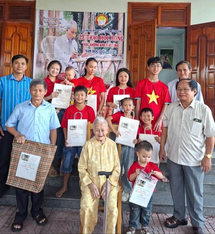 Thắp sáng phong trào khuyến học từ tình yêu gia đình- Ảnh 1. Thắp sáng phong trào khuyến học từ tình yêu gia đình- Ảnh 1.