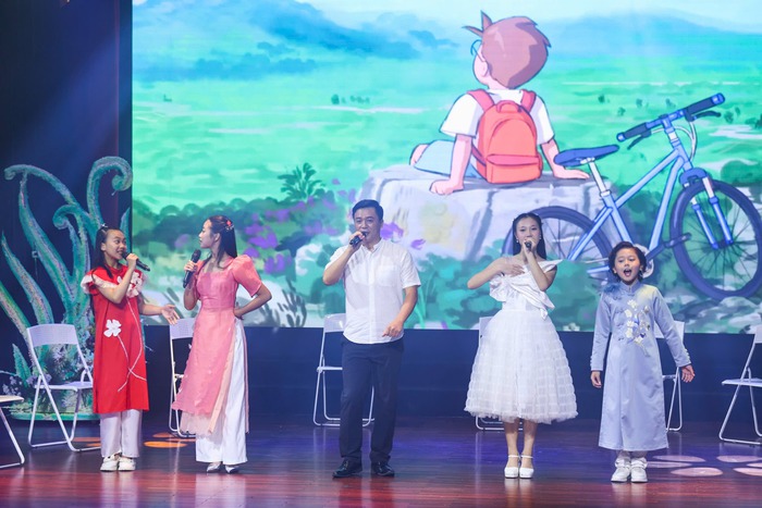 Trích đoạn trong vở nhạc kịch tương tác "Công chúa tóc mây" Trích đoạn trong vở nhạc kịch tương tác "Công chúa tóc mây"