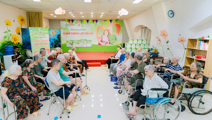Nhãn hàng Sunmate gửi yêu thương đến Viện dưỡng lão Diên Hồng- Ảnh 1. Nhãn hàng Sunmate gửi yêu thương đến Viện dưỡng lão Diên Hồng- Ảnh 1.