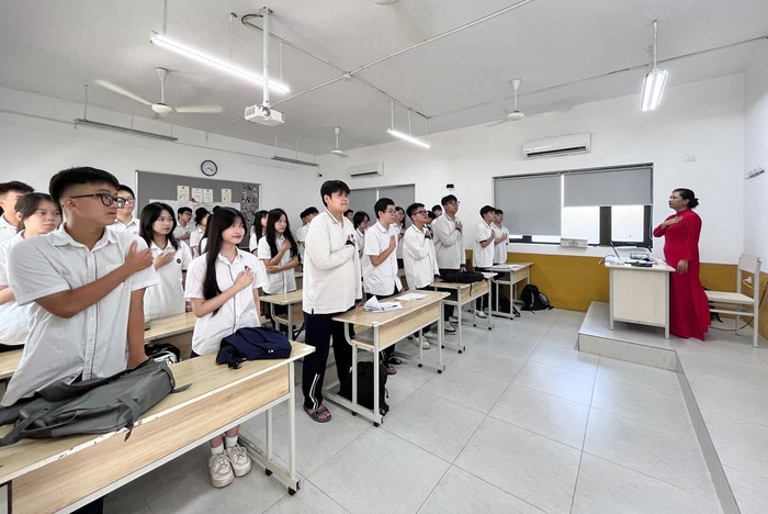 Học sinh hân hoan trong Lễ khai giảng đặc biệt- Ảnh 9. Học sinh hân hoan trong Lễ khai giảng đặc biệt- Ảnh 9.