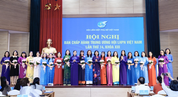 Danh sách các Ủy viên được bầu bổ sung vào Ban Chấp hành, Đoàn Chủ tịch TƯ Hội LHPN Việt Nam khóa XIII- Ảnh 2. Danh sách các Ủy viên được bầu bổ sung vào Ban Chấp hành, Đoàn Chủ tịch TƯ Hội LHPN Việt Nam khóa XIII- Ảnh 2.