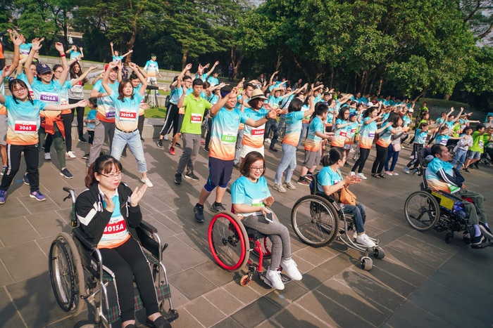 Người khuyết tật sôi nổi tham gia thi chạy &quot;You Raise Me Up” - Ảnh 4.