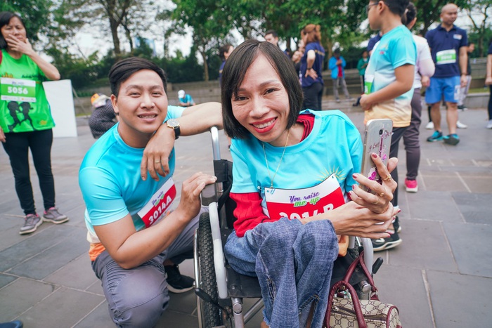 Người khuyết tật sôi nổi tham gia thi chạy &quot;You Raise Me Up” - Ảnh 6.