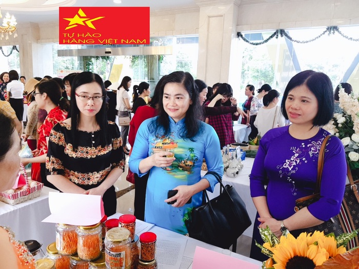 Hỗ trợ thiết lập kênh phân phối, đưa hàng Việt đến với hội viên phụ nữ - Ảnh 1.