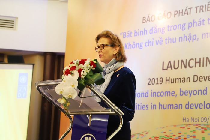 Bà Caitlin Wiesen - Trưởng đại diện thường trú UNDP ở Việt Nam