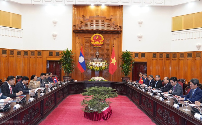 Thủ tướng tiếp Chủ tịch Quốc hội Lào - Ảnh 2.
