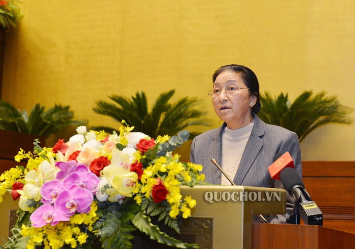 Trao Huân, Huy chương của Nhà nước Lào cho 12 tập thể, 52 cá nhân của Quốc hội Việt Nam - Ảnh 1.
