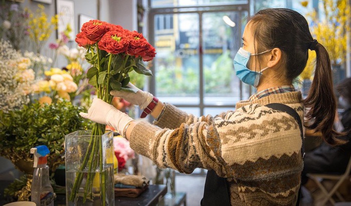 Muôn chiêu kéo khách hẹn hò tình yêu ‘thời Corona’ - Ảnh 1.