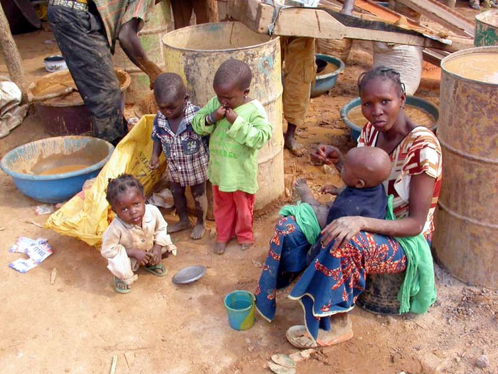 Nghèo đói ở châu Phi