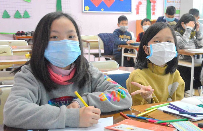 Đã có 8 tỉnh, thành phố cho học sinh nghỉ học phòng tránh dịch viêm phổi Vũ Hán - Ảnh 1.