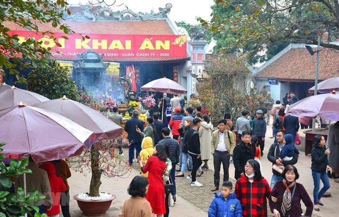 Nam Định dừng tổ chức Lễ hội Khai ấn đền Trần để phòng chống dịch Corona - Ảnh 1.