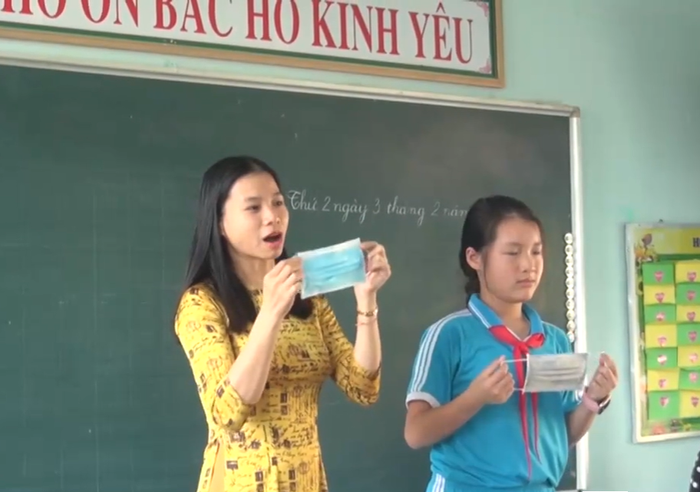 Quảng Bình cho học sinh nghỉ học đến 11/2 để phòng dịch nCoV - Ảnh 2.