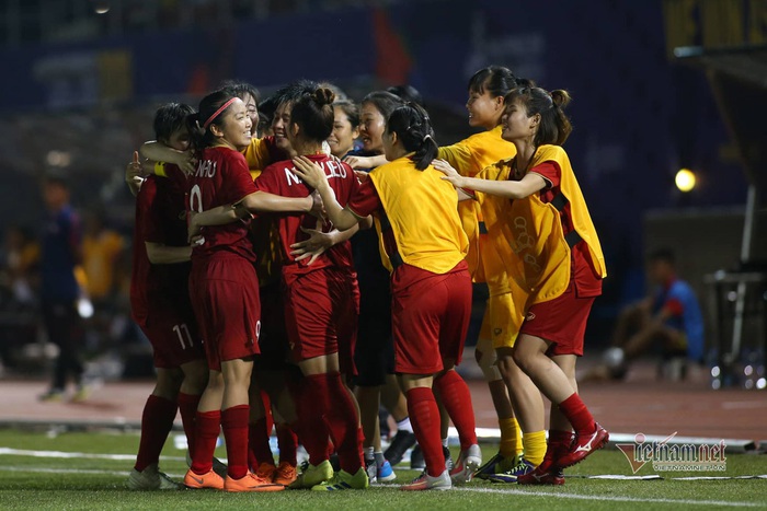Đội tuyển nữ Việt Nam sang Australia chuẩn bị cho vòng loại cuối cùng Olympic 2020 - Ảnh 1.