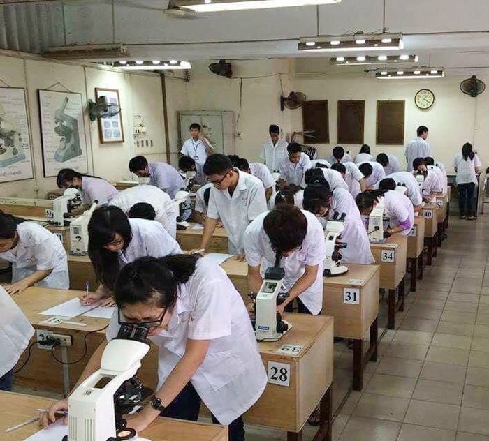 Hơn 1000 sinh viên ĐH Y khoa Phạm Ngọc Thạch sẵn sàng chống dịch Covid-19  - Ảnh 1.