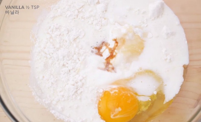 Ở nhà mùa dịch, chị em lại phát sốt với bánh trứng ăn sáng Hàn Quốc, mềm ngon thơm nức - Ảnh 2.