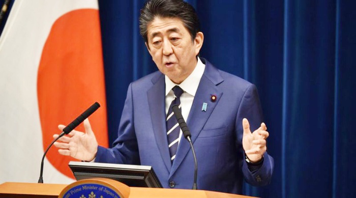 Thủ tướng Nhật Shinzo Abe tuyên bố cho học sinh nghỉ học nhằm tránh dịch bệnh lây lan