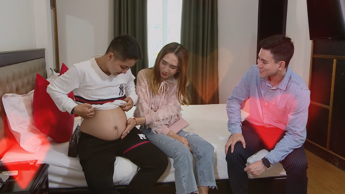 Người đàn ông đầu tiên mang bầu ở Việt Nam muốn sinh thường chứ không sinh mổ  - Ảnh 2.
