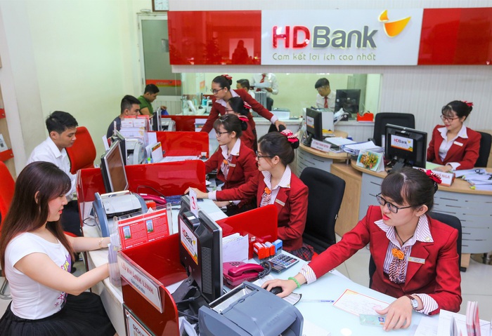 HDBank chủ động giảm lãi suất vay tới 4,5% cho khách hàng, không yêu cầu chứng minh khó khăn do dịch Covid-19 - Ảnh 1.