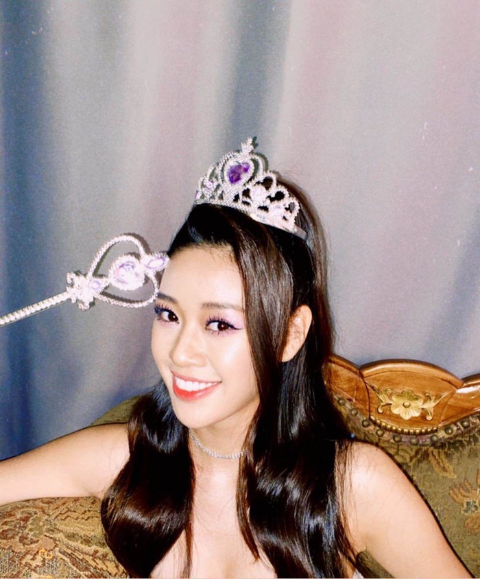 Khánh Vân đích thị là Hoa hậu có nhiều vương miện nhất Vbiz - Ảnh 8.
