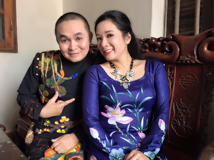 Cặp danh hài Xuân Hình - Thanh Thanh Hiền tham gia hát trong MV Việt Nam ơi, cùng nhau đồng lòng