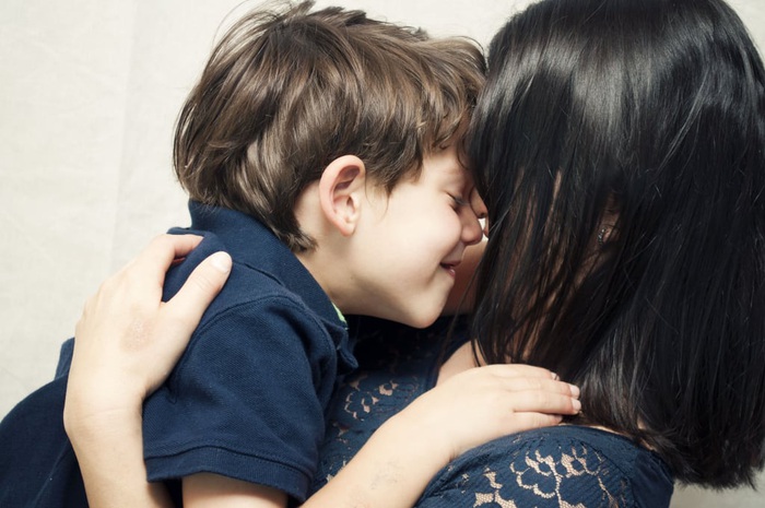 8 gợi ý hữu ích dành cho cha mẹ khi nuôi dạy con một - Ảnh 5.