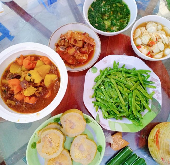 Cô nàng siêu sướng, suốt ngày được 3 người đàn ông nấu cho ăn toàn món ngon - Ảnh 7.