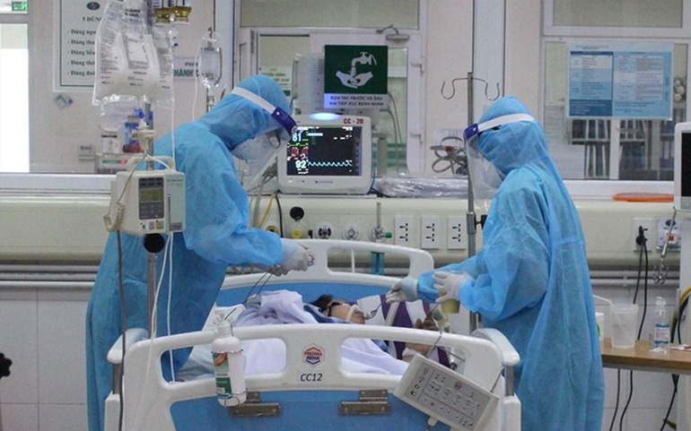 Điều trị cho bệnh nhân Covid-19 tại Bệnh viện Bệnh Nhiệt đới Trung ương