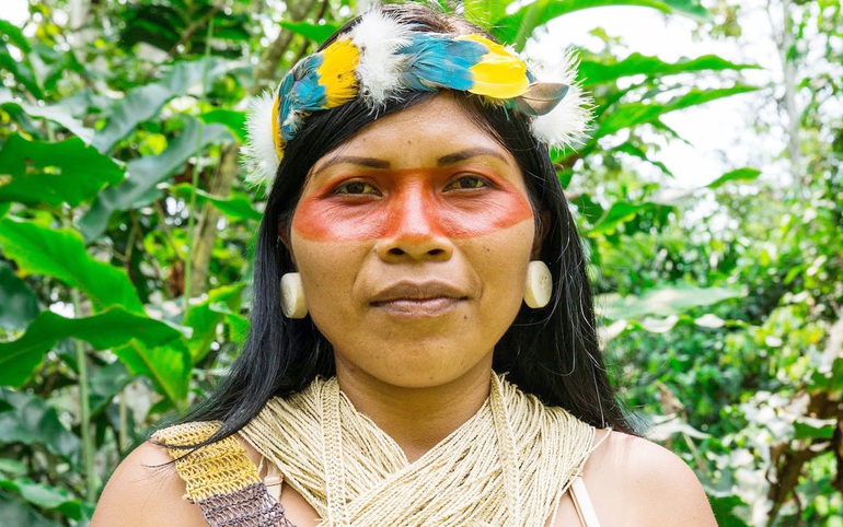 Cô Nemonte Nenquimo, Tộc trưởng bộ tộc Waorani ở Ecuador