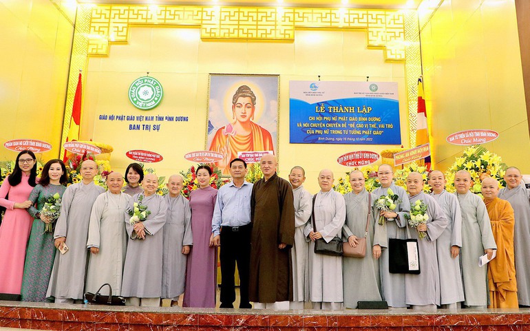 Chi hội Phụ nữ Phật giáo Bình Dương là chi hội trực thuộc Hội LHPN tỉnh. Đây cũng là chi hội đặc thù đầu tiên được thành lập trong cả nước.