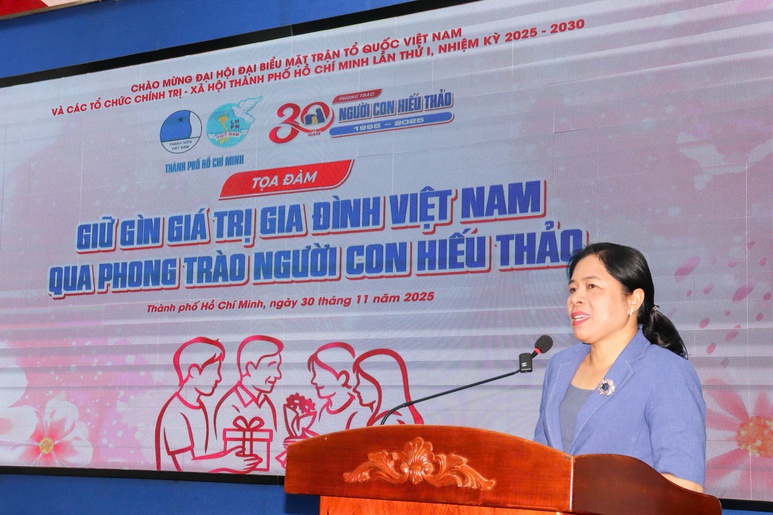 Cần ghi nhận vai trò nam giới trong phong trào "Người con hiếu thảo"- Ảnh 2. Cần ghi nhận vai trò nam giới trong phong trào "Người con hiếu thảo"- Ảnh 2.