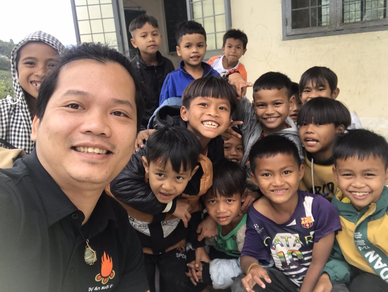 Nhìn từ dự án "Nuôi em": Minh bạch và trách nhiệm pháp lý trong hoạt động từ thiện- Ảnh 1. Nhìn từ dự án "Nuôi em": Minh bạch và trách nhiệm pháp lý trong hoạt động từ thiện- Ảnh 1.