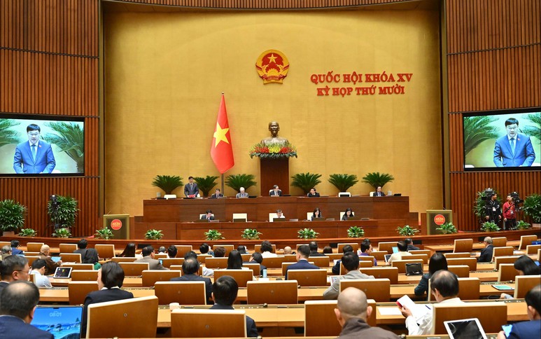 Đảm bảo công bằng, quan tâm chăm sóc sức khỏe người dân và công tác y tế vùng sâu, vùng xa- Ảnh 1. Đảm bảo công bằng, quan tâm chăm sóc sức khỏe người dân và công tác y tế vùng sâu, vùng xa- Ảnh 1.