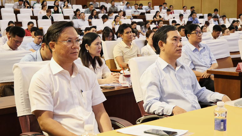 TPHCM đảm bảo an toàn thực phẩm với chiến lược "Chuỗi thực phẩm an toàn"- Ảnh 2. TPHCM đảm bảo an toàn thực phẩm với chiến lược "Chuỗi thực phẩm an toàn"- Ảnh 2.