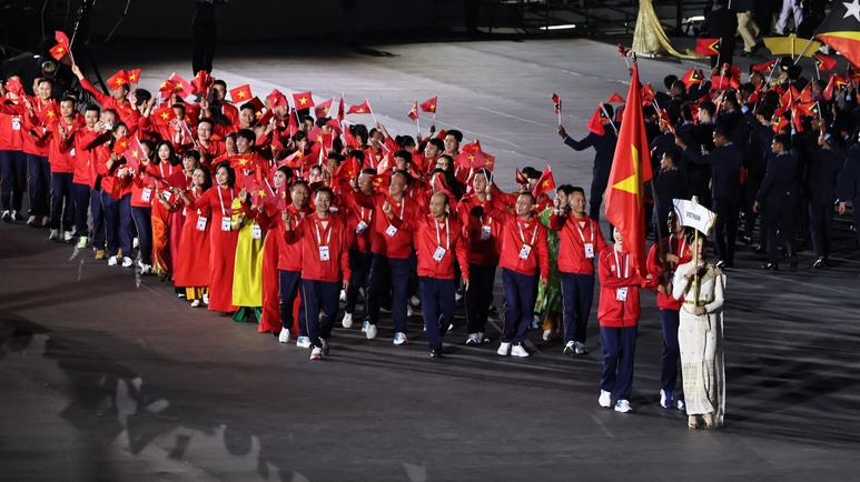 Đoàn thể thao Việt Nam rạng rỡ diễu hành khai mạc SEA Games 33- Ảnh 4.