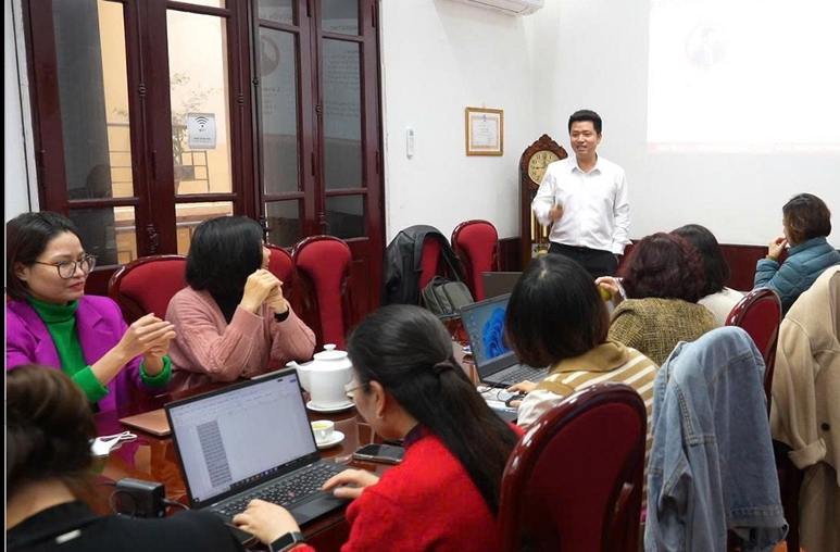 Báo Phụ nữ Việt Nam tăng tốc chuyển đổi số với khóa tập huấn sản xuất nội dung đa nền tảng- Ảnh 3. Báo Phụ nữ Việt Nam tăng tốc chuyển đổi số với khóa tập huấn sản xuất nội dung đa nền tảng- Ảnh 3.