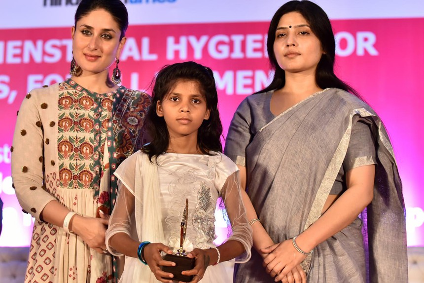 Kareena Kapoor: Bollywood star actively fights for women's rights - Photo 1.