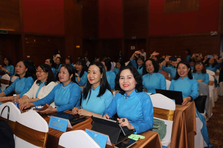 Khai mạc Hội nghị Ban Chấp hành lần thứ 7 TƯ Hội LHPN Việt Nam- Ảnh 5.
