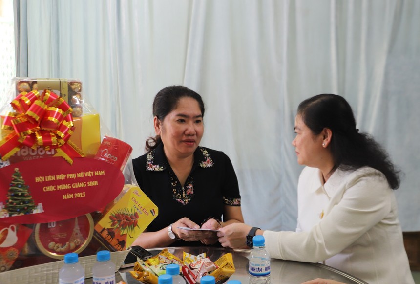 Lãnh đạo Hội LHPN Việt Nam thăm, chúc mừng các nữ tu nhân dịp Giáng sinh 2023- Ảnh 3.
