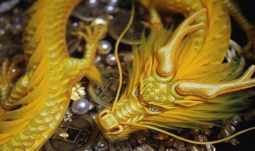 The lake dropped 100 meters in one night, the expert rushed to excavation, not expecting to clash with “6 golden dragons” – Photo 2.