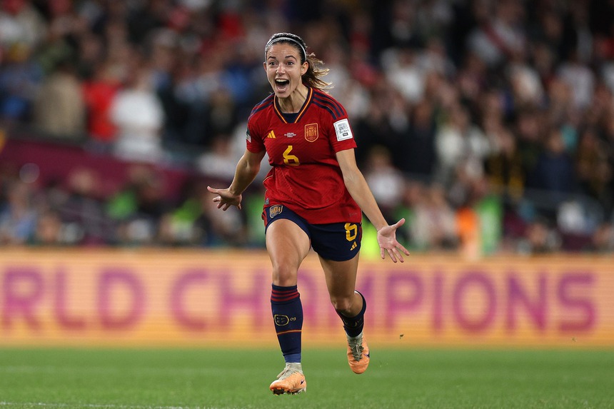 Những hình ảnh tuyệt đẹp và đầy cảm xúc sau trận chung kết World Cup nữ 2023 - Ảnh 2.