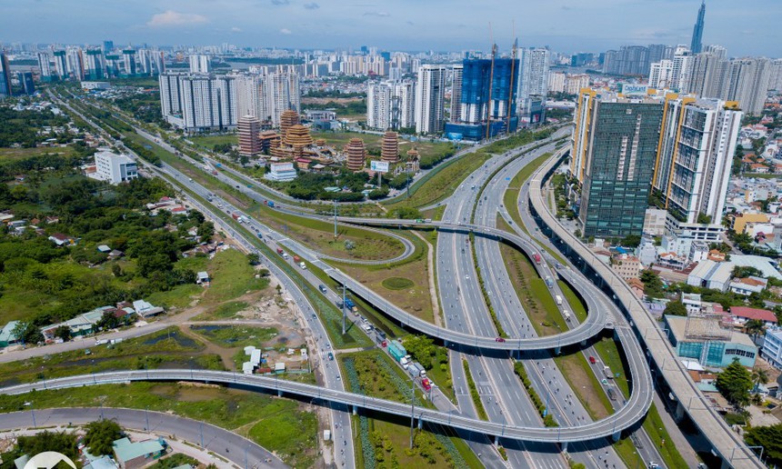 Bộ Xây dựng đã cùngcác  địa phương đẩy mạnh tháo gỡ các khó khăn, vướng mắc cho các doanh nghiệp